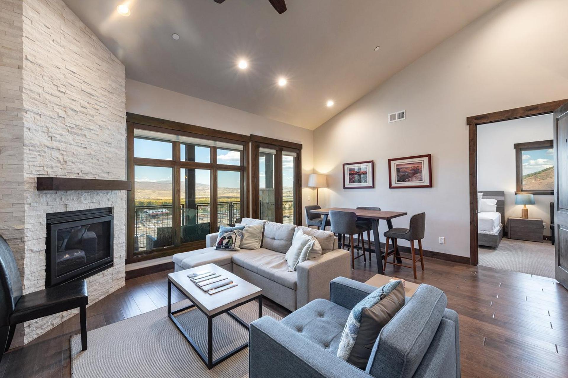 Blackstone Luxury 2Br, Walk To Skiing At Cabriolet, Mountain View, Shared Pool And Hot Tub, Gym بارك سيتي المظهر الخارجي الصورة